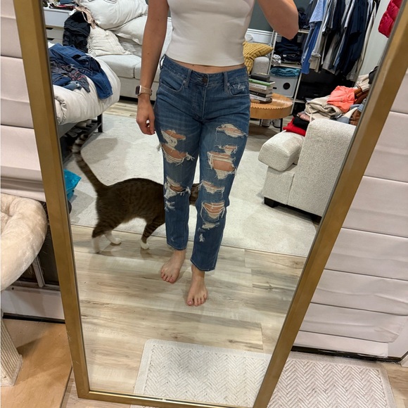 American Eagle Ripped Midrise Jeans - 6 - Picture 1 of 4